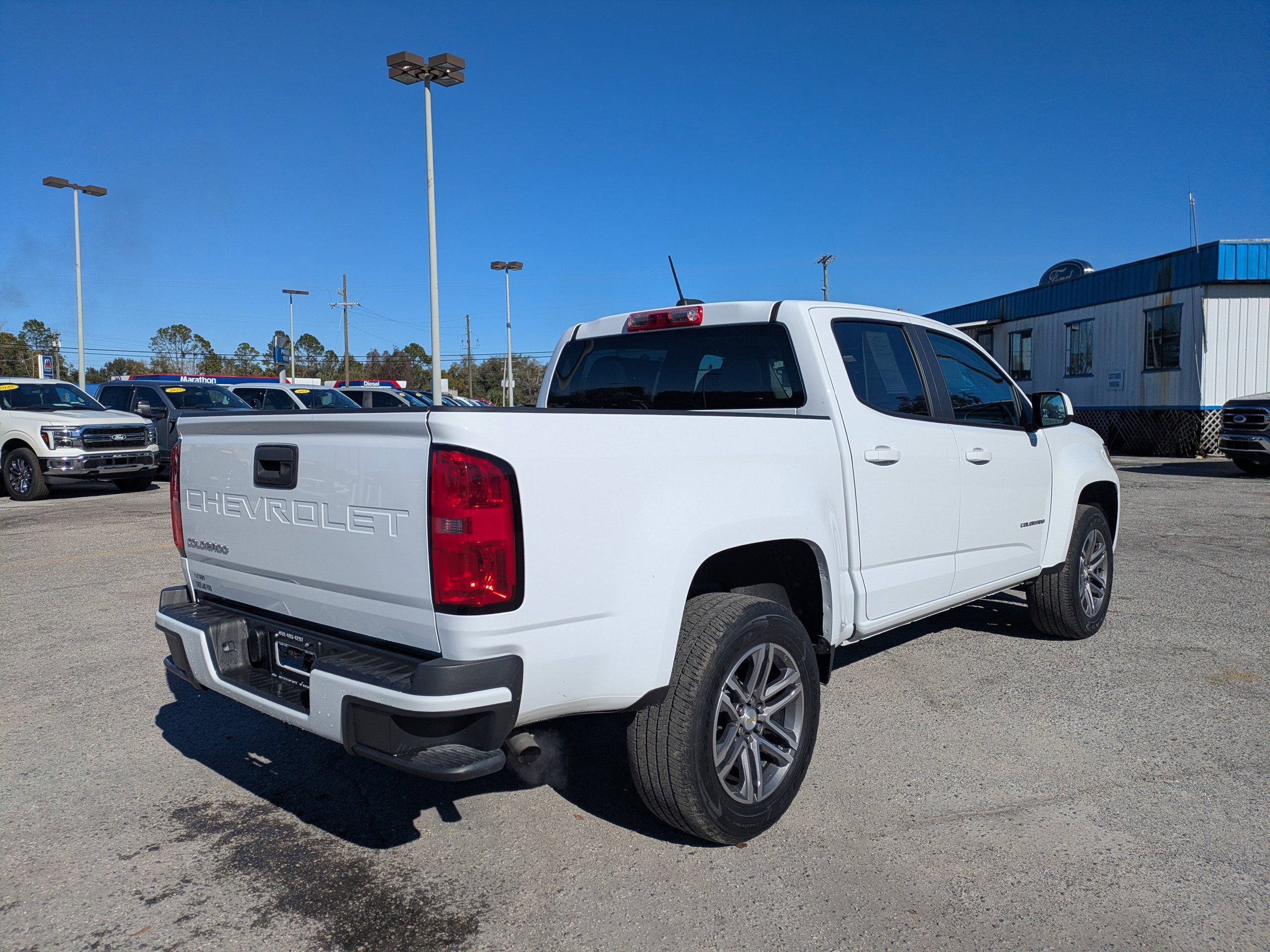 Used 2022 Chevrolet Colorado W/T w/ Custom Special Edition image 5