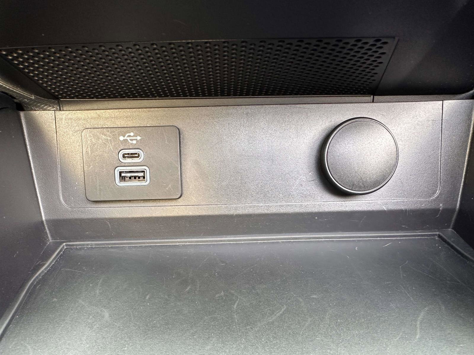 Certified 2025 Ford Mustang Premium image 25