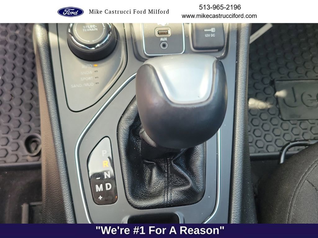 Used 2020 Jeep Cherokee Latitude AWD/4WD image 19