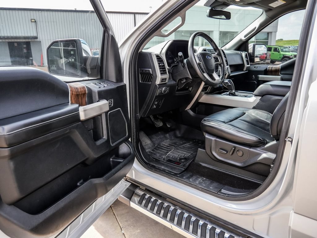 Certified 2019 Ford F150 Lariat AWD/4WD image 35