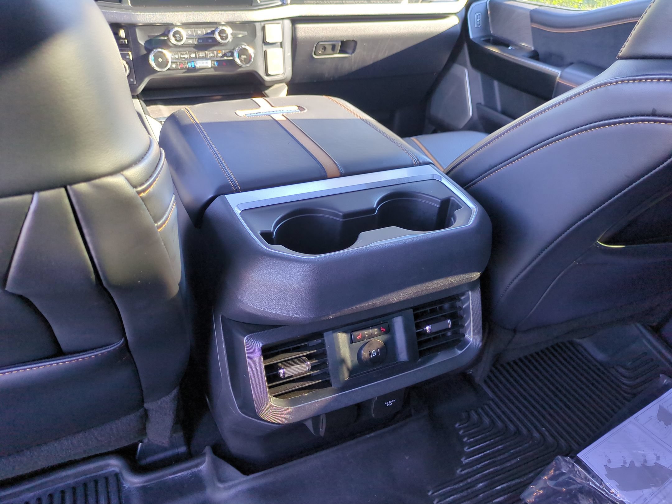 Certified 2024 Ford F250 4x4 Crew Cab Super Duty image 33
