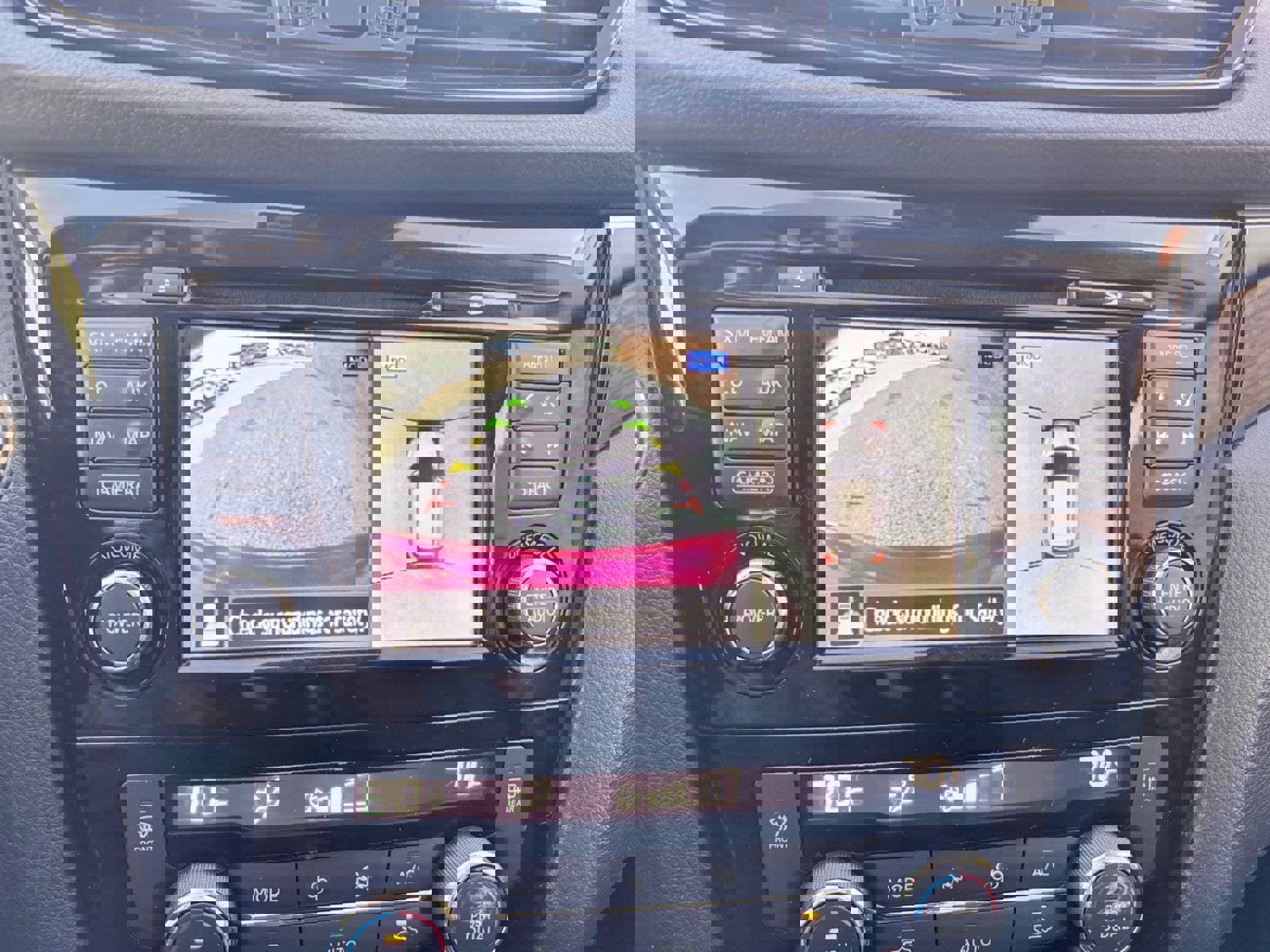 Used 2017 Nissan Rogue Sport SL w/ SL Premium Package image 36