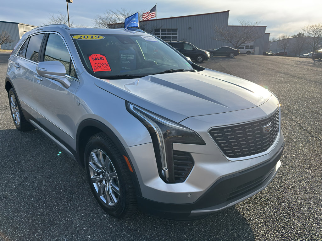 Used 2019 Cadillac XT4 Premium Luxury image 5