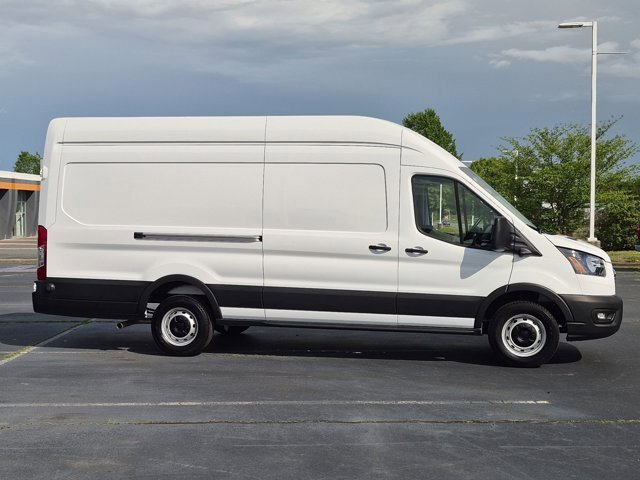 Certified 2025 Ford Transit 350 148 High Roof Extended RWD image 3