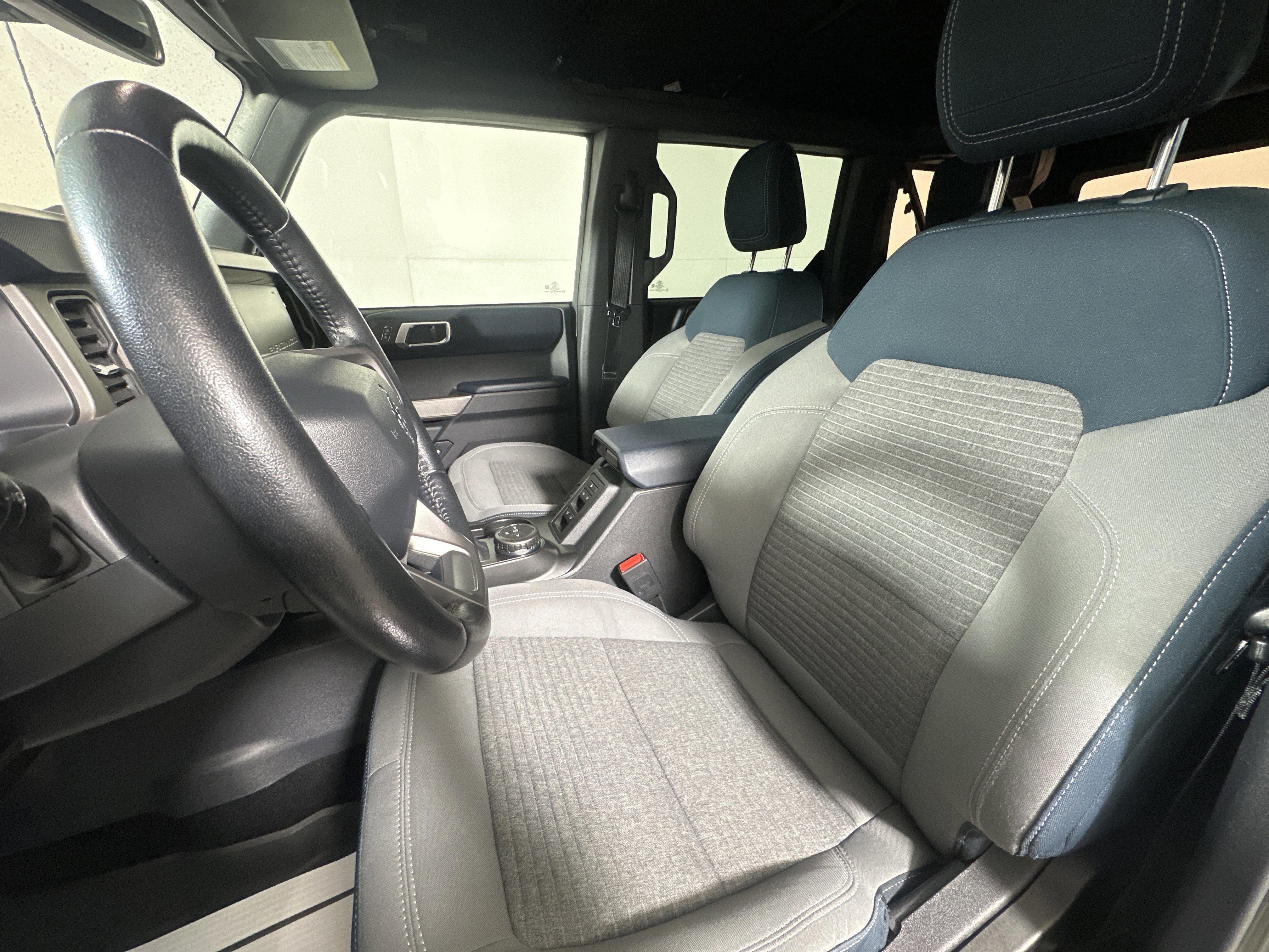 Certified 2021 Ford Bronco Outer Banks image 9