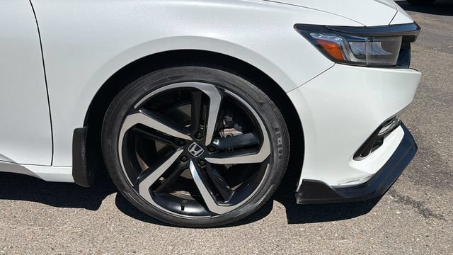 Used 2021 Honda Accord Sport image 9
