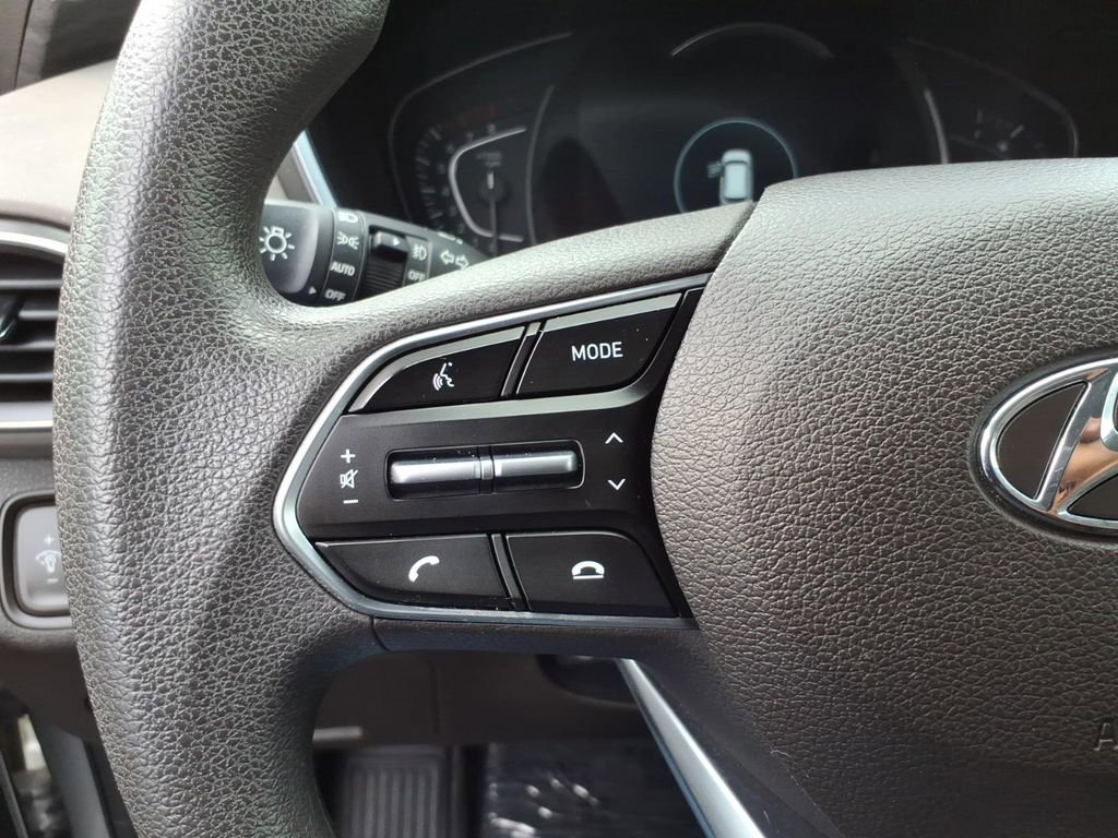 Used 2019 Hyundai Santa Fe SEL AWD/4WD image 11