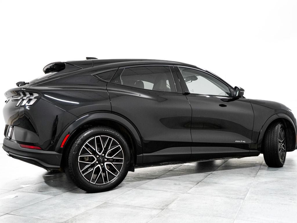 Certified 2025 Ford Mustang Mach-E Premium AWD/4WD image 7