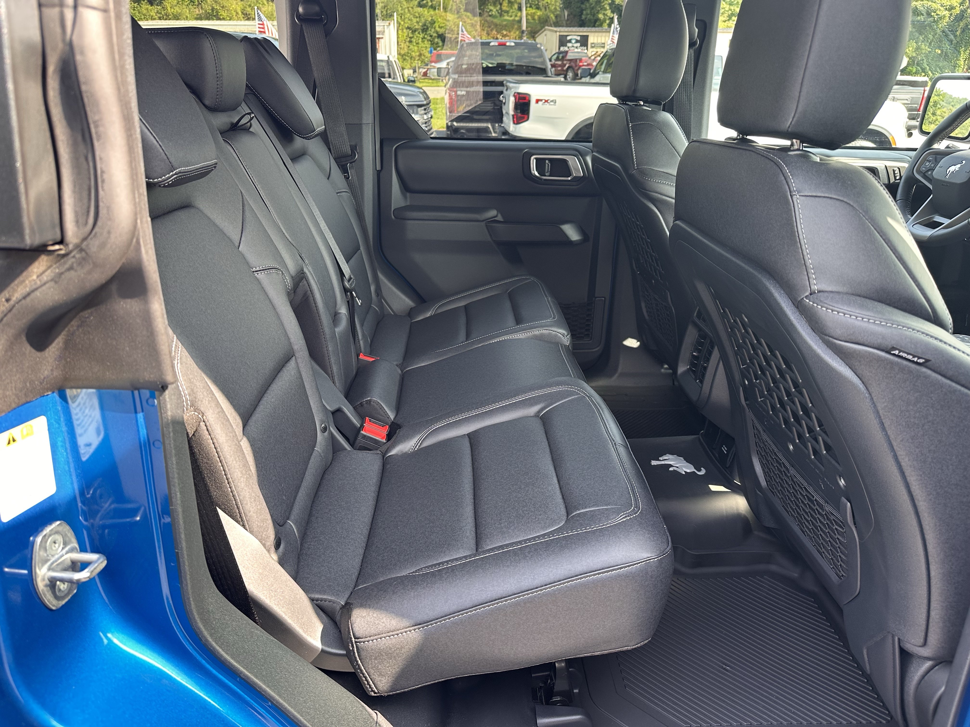 Certified 2025 Ford Bronco Badlands w/ Sasquatch Package AWD/4WD image 16