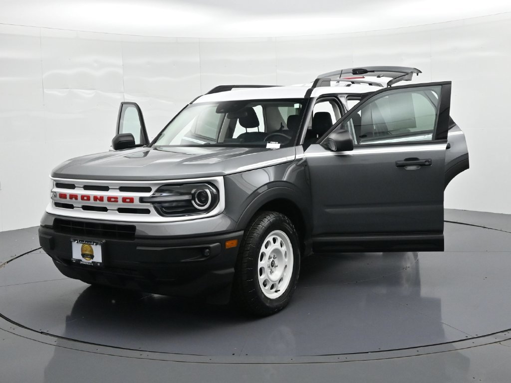 Certified 2024 Ford Bronco Sport Heritage w/ Heritage Convenience Package AWD/4WD image 26