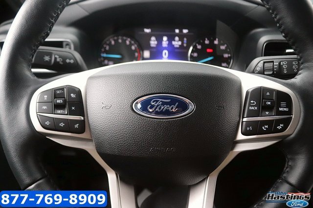Certified 2022 Ford Explorer XLT w/ Equipment Group 202A image 18