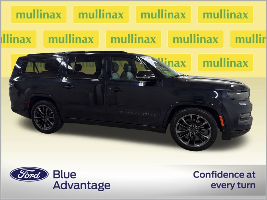 Used 2024 Jeep Grand Wagoneer L Series II w/ Quick Order Packagew 28T AWD/4WD image 2