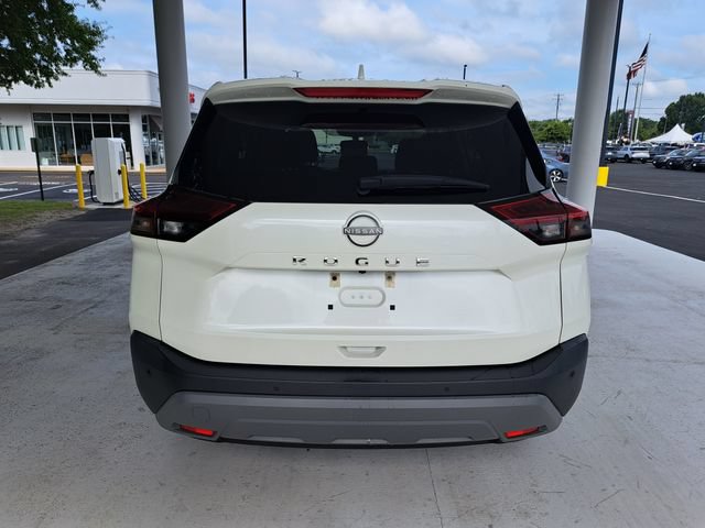 Used 2023 Nissan Rogue SV AWD/4WD image 5