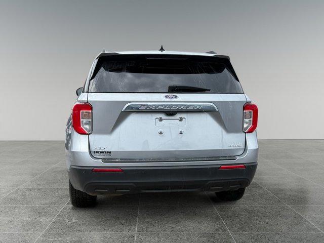 Certified 2023 Ford Explorer XLT image 4