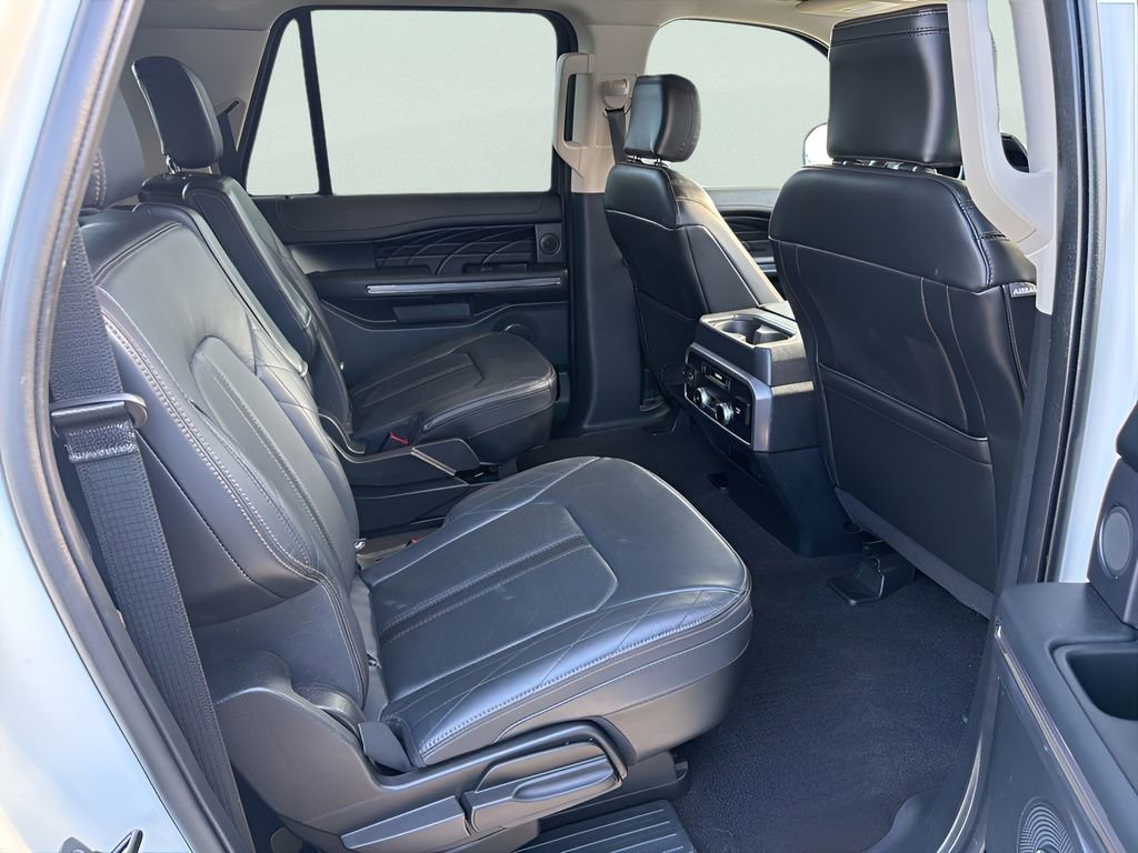 Certified 2021 Ford Expedition Max Platinum image 23