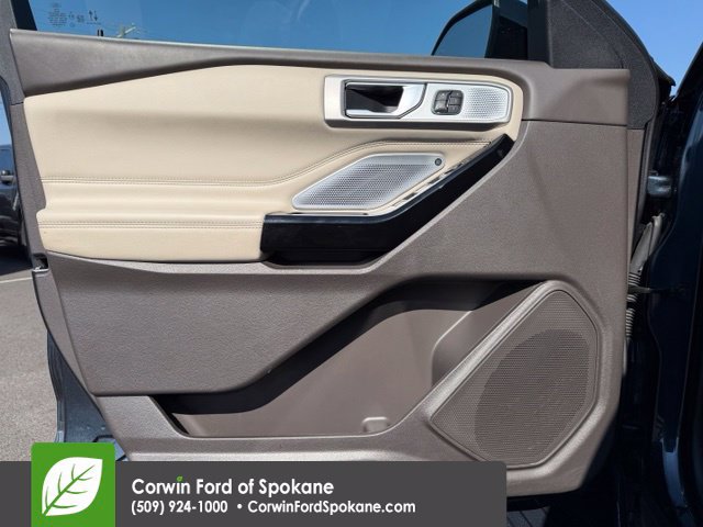 Certified 2022 Ford Explorer Platinum w/ Equipment Group 601A AWD/4WD image 22