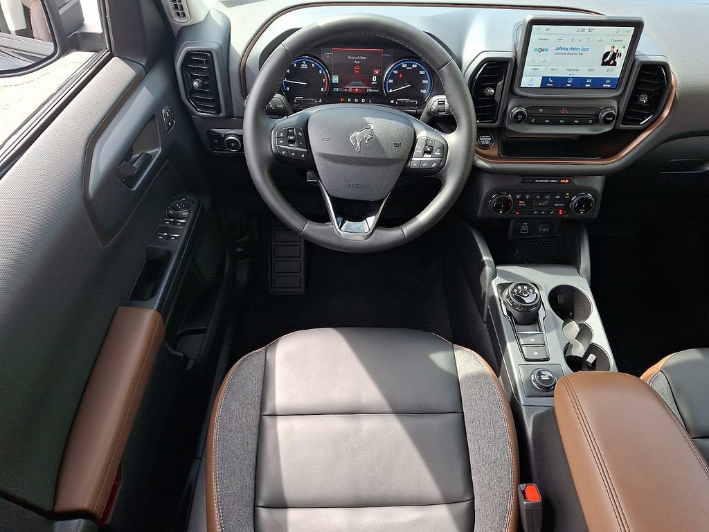 Certified 2024 Ford Bronco Sport Outer Banks w/ Tech Package AWD/4WD image 12