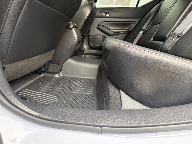 Used 2024 Nissan Altima 2.5 SR w/ SR Premium Package FWD image 33