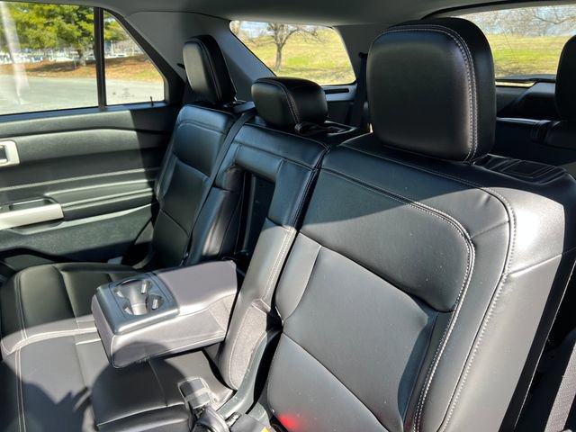 Certified 2022 Ford Explorer XLT w/ Equipment Group 202A image 25