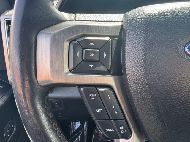 Certified 2018 Ford F150 Platinum w/ Equipment Group 701A Luxury image 19