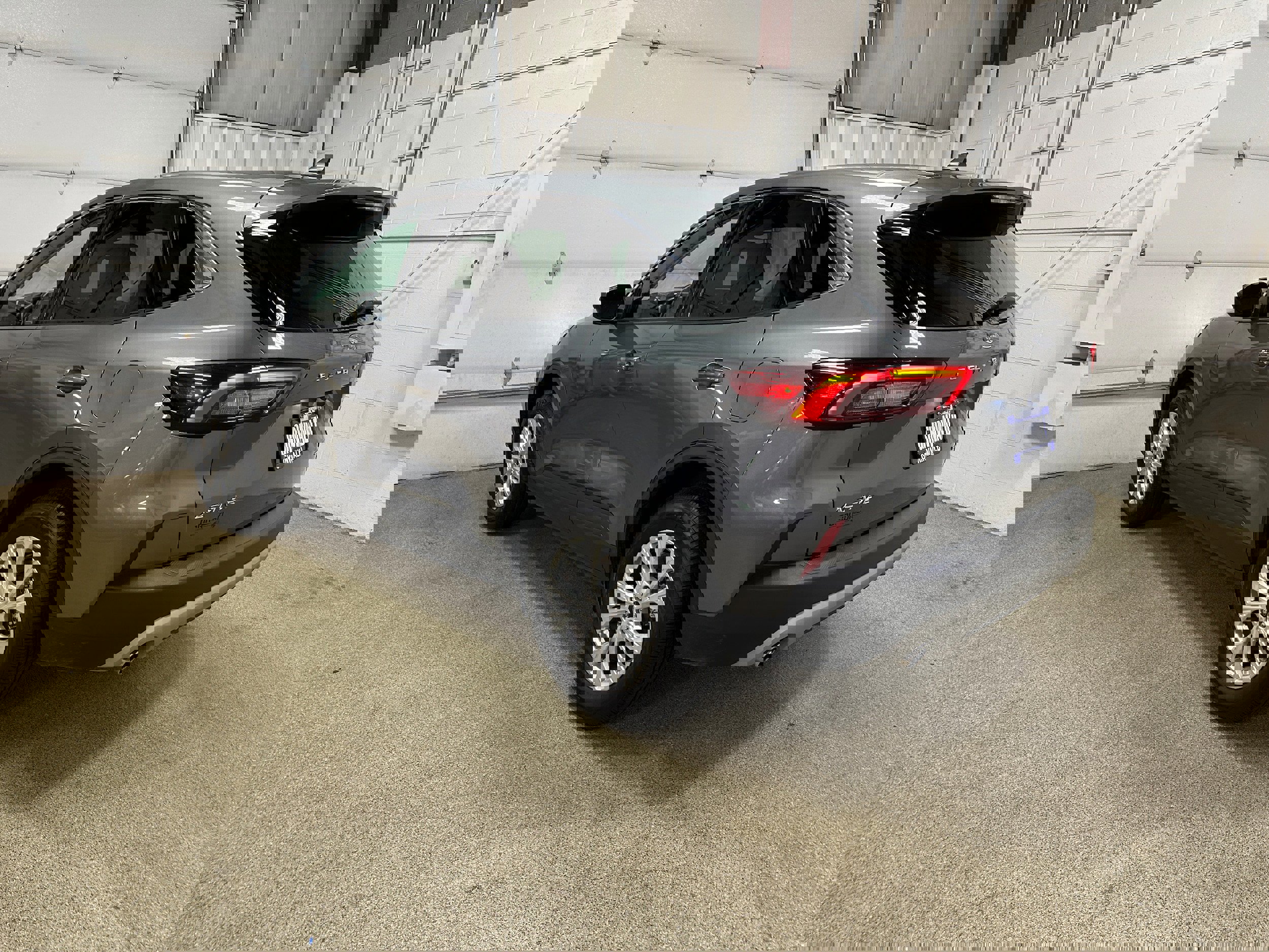 Certified 2024 Ford Escape Active image 5