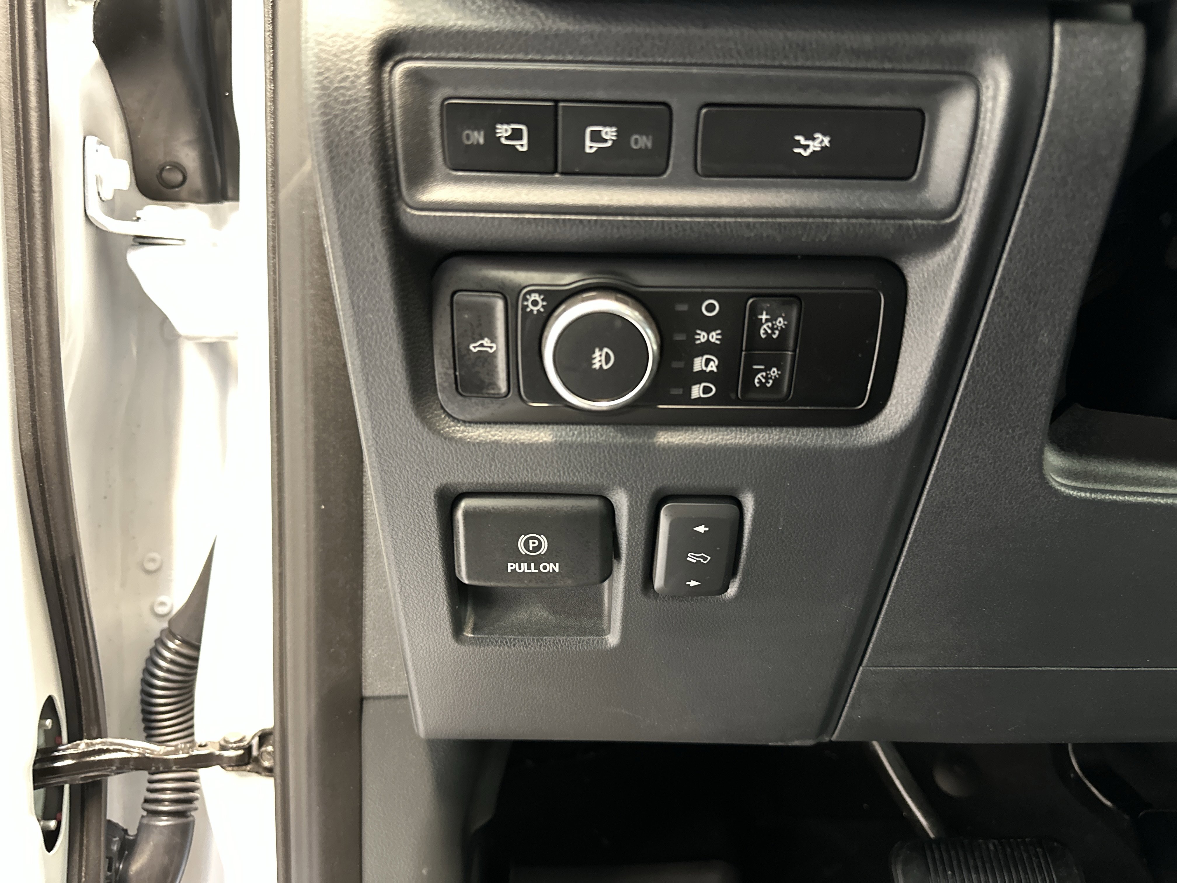 Certified 2023 Ford F150 XLT w/ Equipment Group 302A High image 25