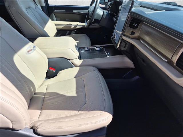 Certified 2024 Ford Expedition Max Limited AWD/4WD image 23