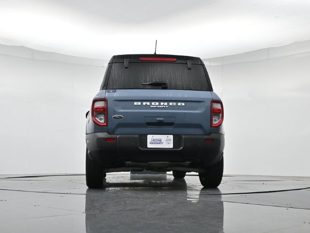 Certified 2025 Ford Bronco Sport Outer Banks w/ Outer Banks Tech Package+ AWD/4WD image 37