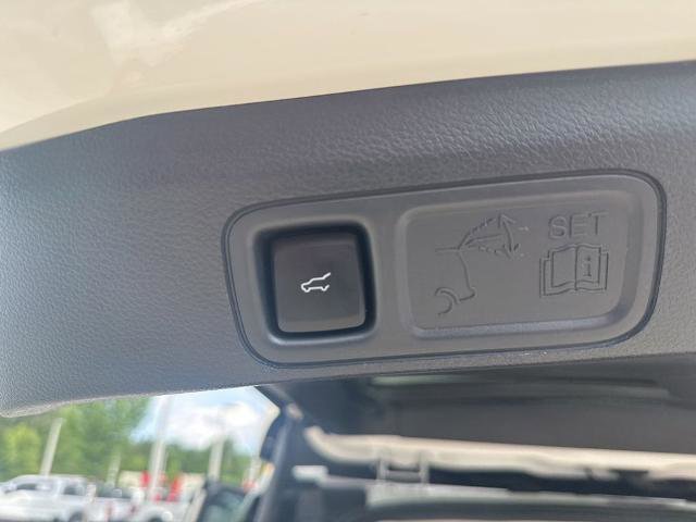 Certified 2024 Ford Expedition Limited RWD image 32