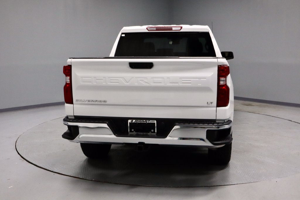Used 2023 Chevrolet Silverado 1500 LT AWD/4WD image 10