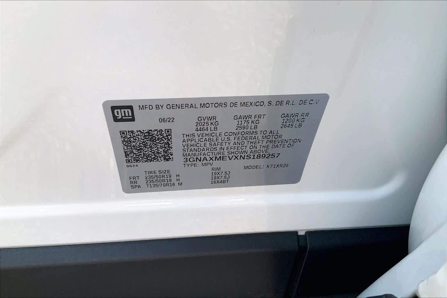 Used 2022 Chevrolet Equinox RS w/ LPO, Floor Liner Package FWD image 29
