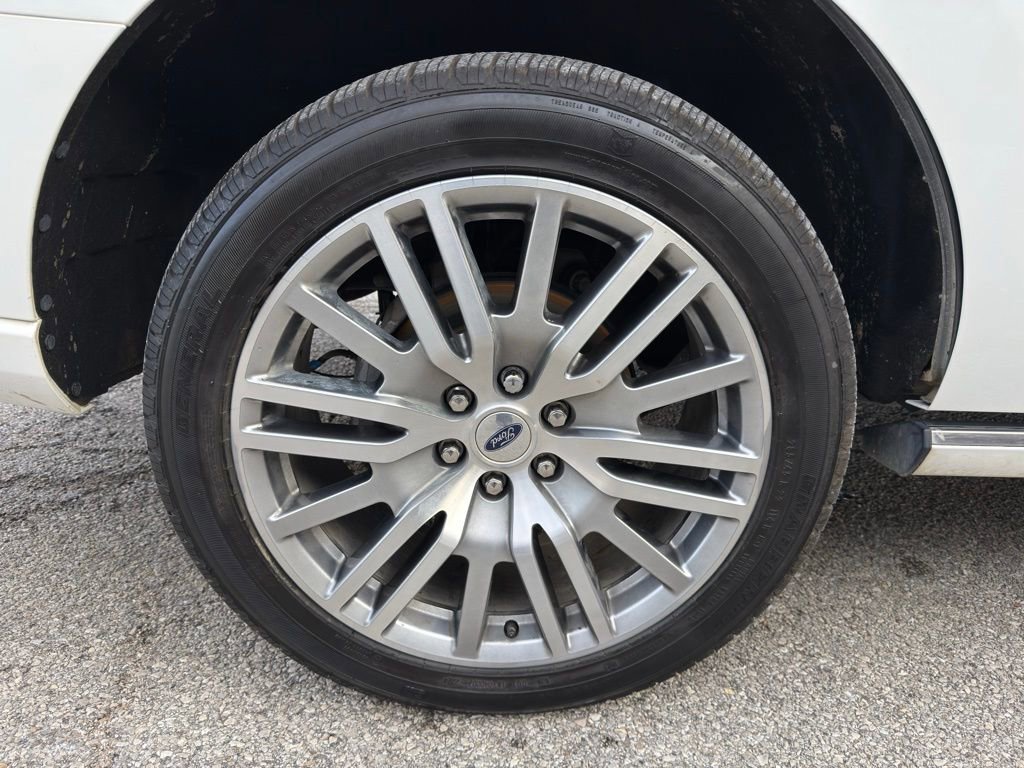 Certified 2023 Ford Expedition Platinum image 26