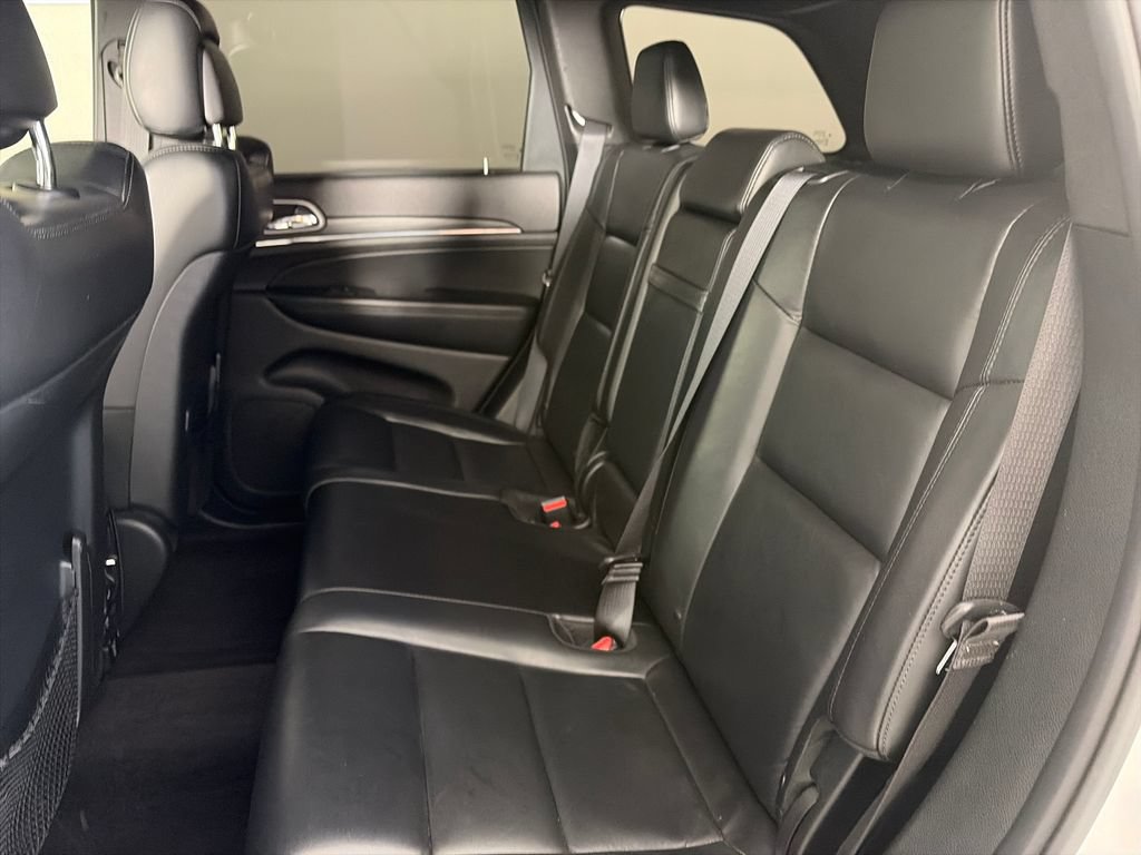 Used 2019 Jeep Grand Cherokee Limited w/ Trailer Tow Group IV AWD/4WD image 13