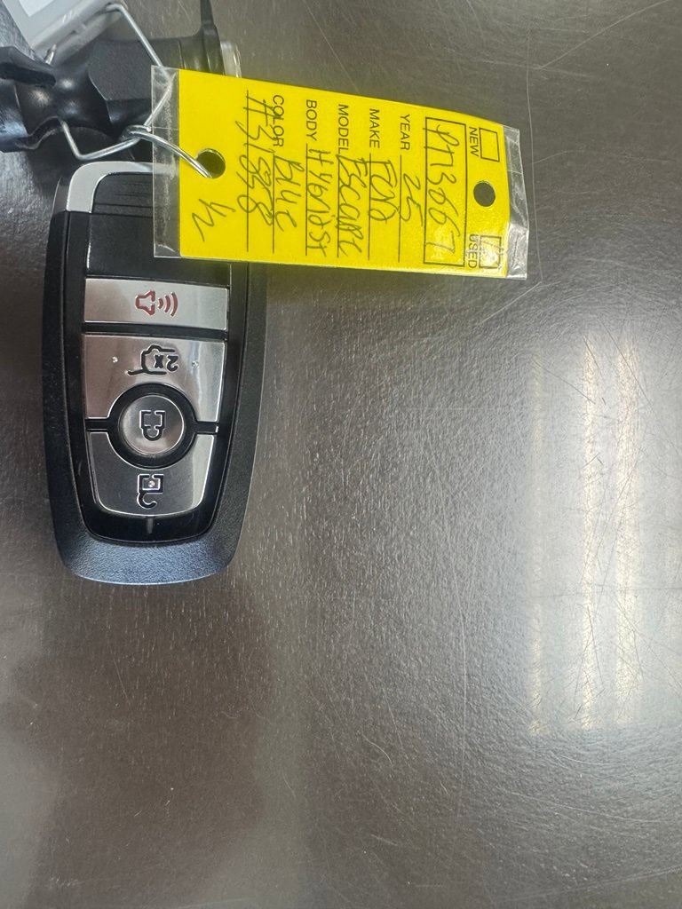 Certified 2025 Ford Escape ST-Line w/ Equipment Group 301A FWD image 12