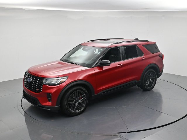Certified 2025 Ford Explorer ST AWD/4WD image 48