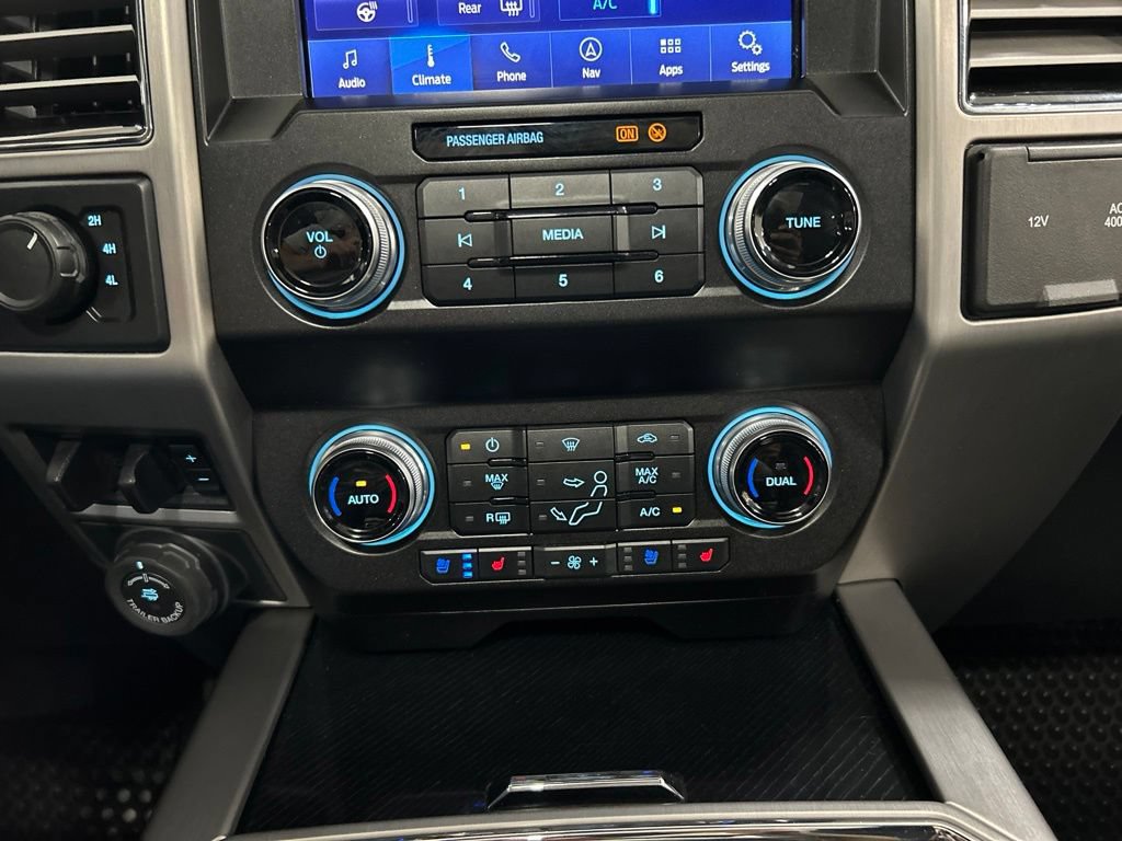Certified 2021 Ford F250 Platinum w/ FX4 Off-Road Package AWD/4WD image 26
