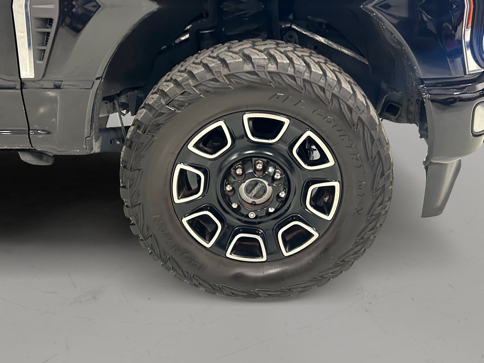 Certified 2024 Ford F350 Platinum AWD/4WD image 10