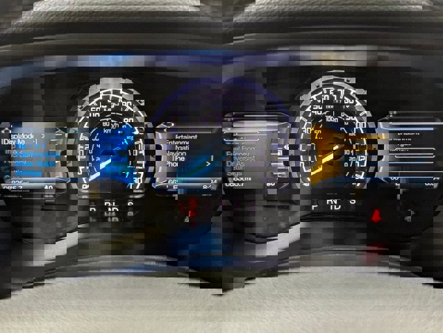 Certified 2022 Ford Ranger Lariat w/ Equipment Group 501A High image 3