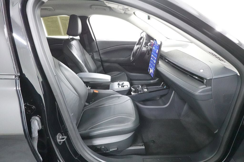 Certified 2024 Ford Mustang Mach-E Premium AWD/4WD image 34