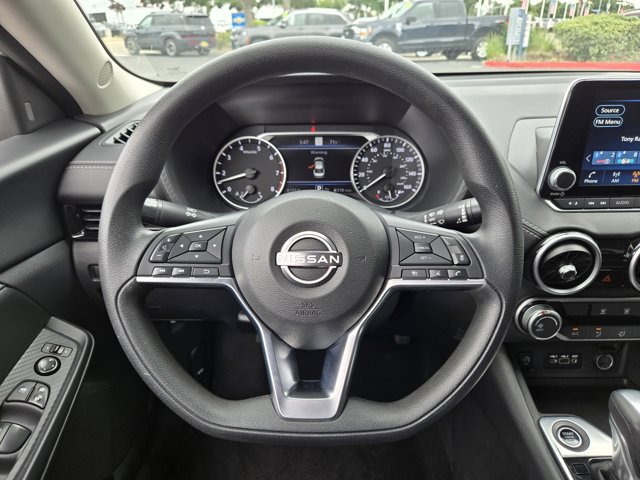 Used 2025 Nissan Sentra SV FWD image 13