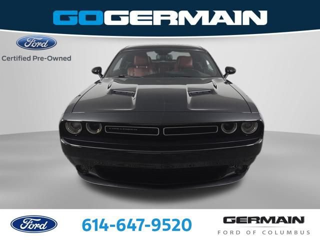 Used 2020 Dodge Challenger SXT w/ Plus Package RWD image 2