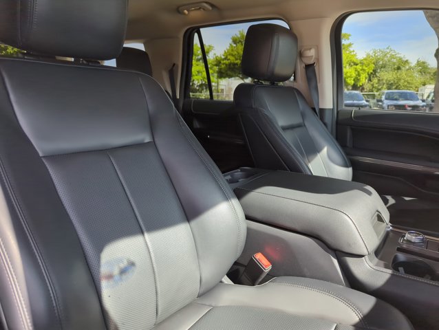 Certified 2024 Ford Expedition Max XLT image 27