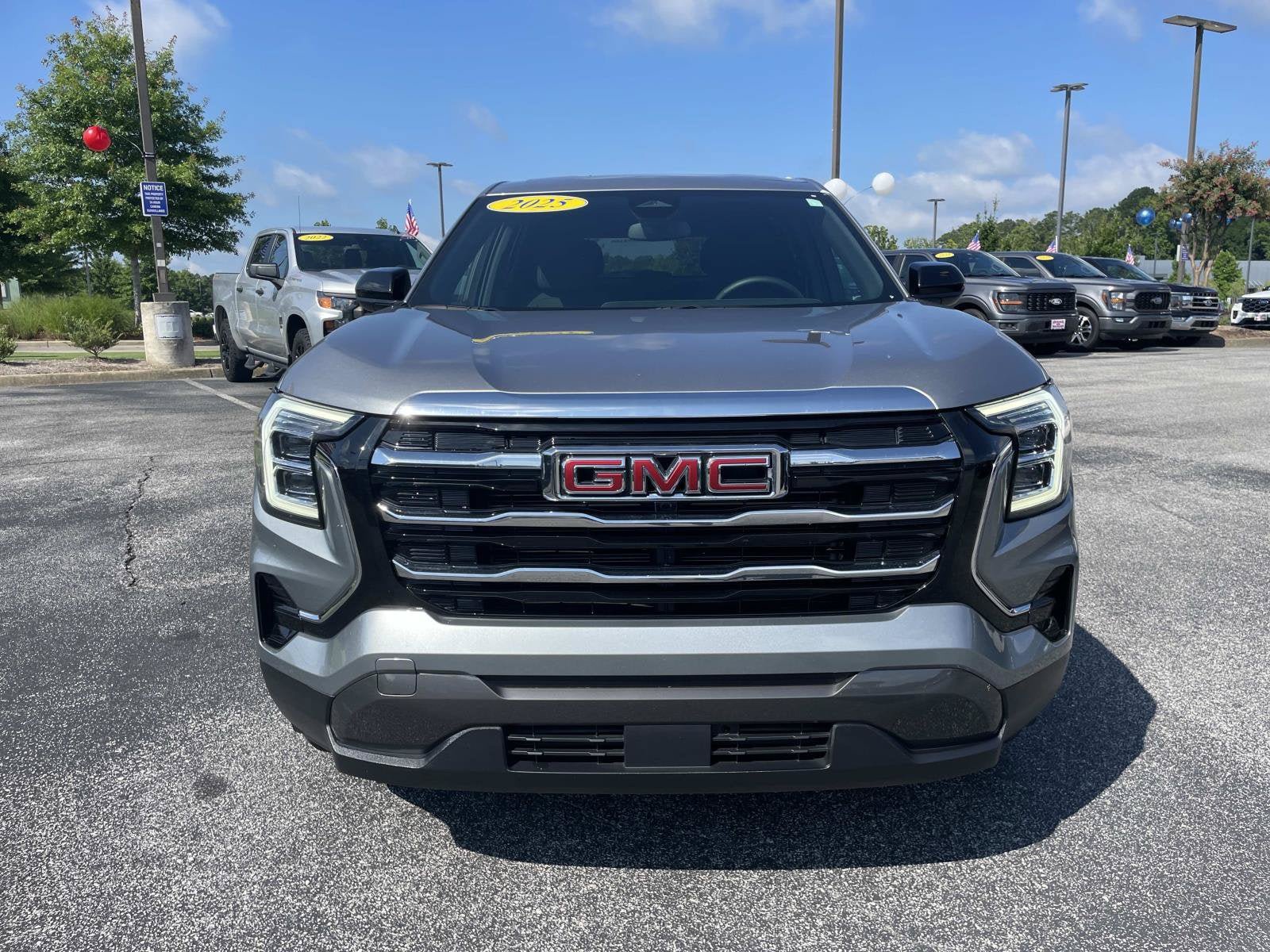 Used 2025 GMC Terrain Elevation AWD/4WD image 10