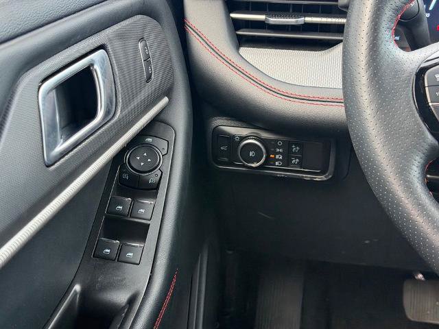 Certified 2025 Ford Explorer ST-Line w/ ST-Line Street Pack AWD/4WD image 19