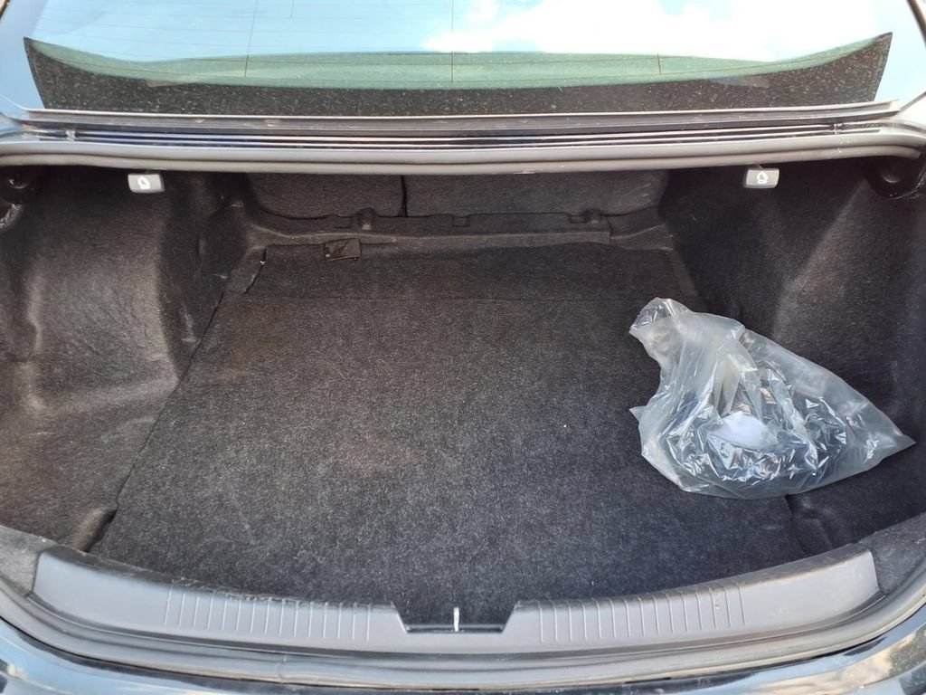 Used 2024 Chevrolet Malibu LT FWD image 33