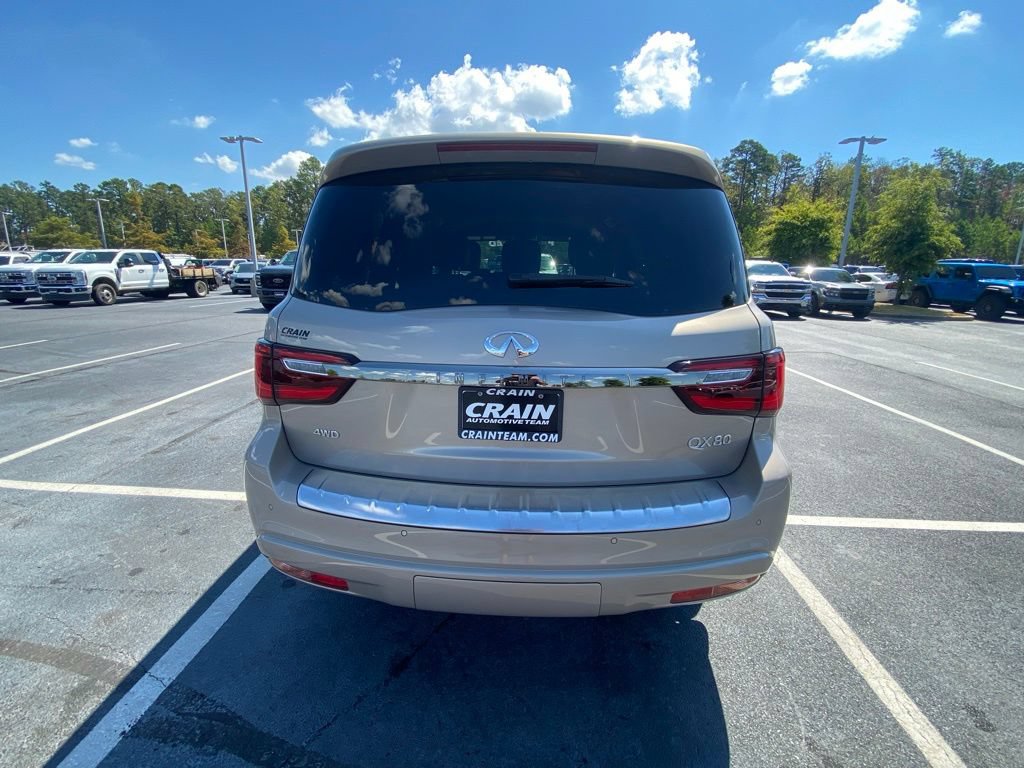 Used 2024 INFINITI QX80 Sensory AWD/4WD image 6