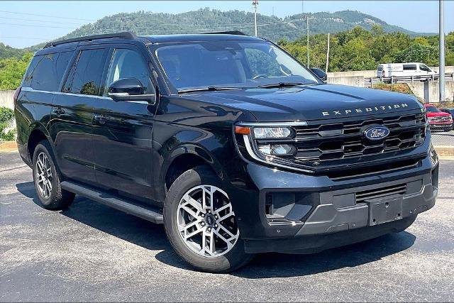 Certified 2025 Ford Expedition Max Active AWD/4WD image 2