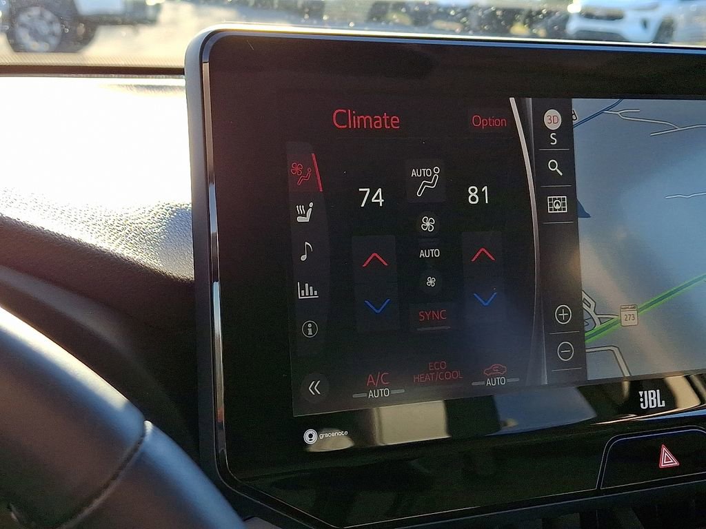 Used 2021 Toyota Venza XLE image 15