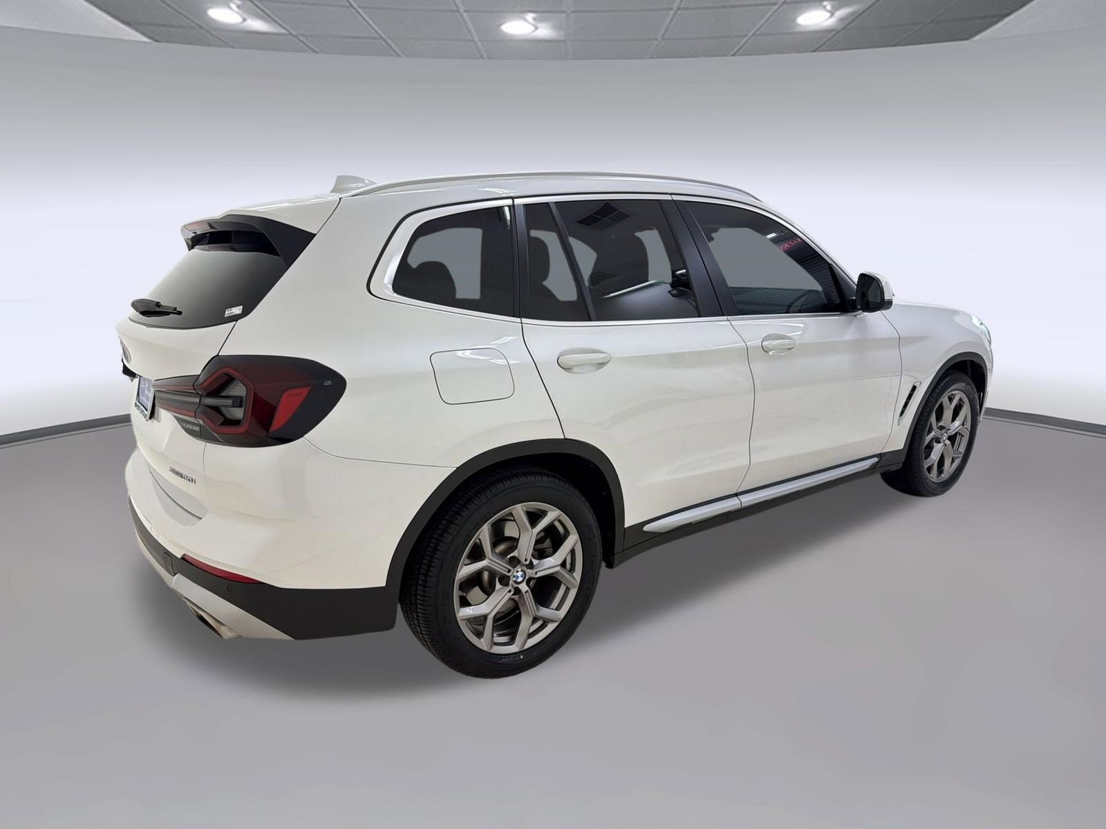 Used 2022 BMW X3 sDrive30i w/ Convenience Package w/ZPA RWD image 9