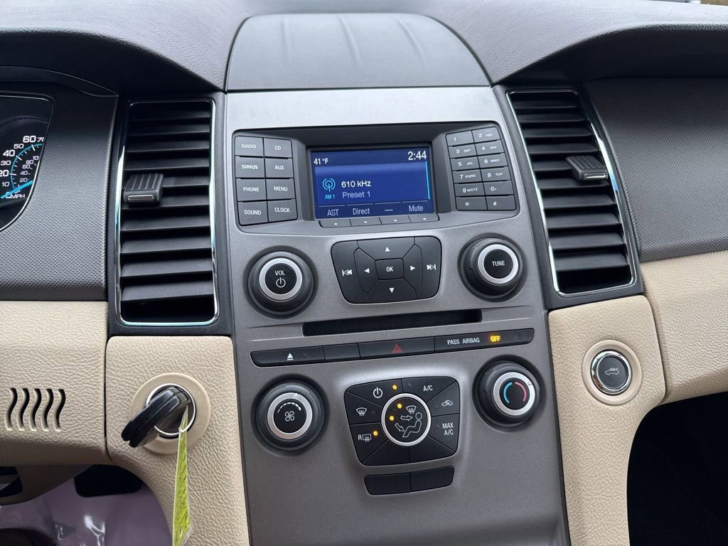 Certified 2018 Ford Taurus SE image 26